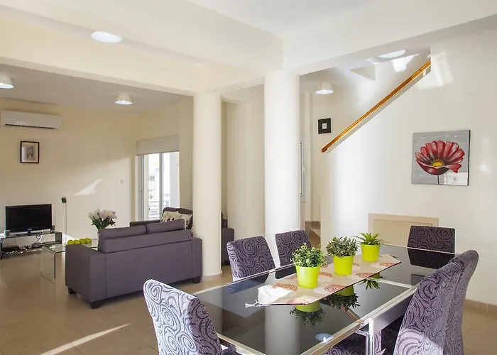 빌라 Theodora 프로타라스