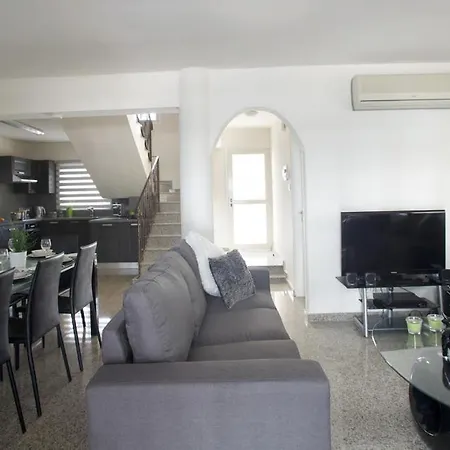 Theodora Villa Protaras